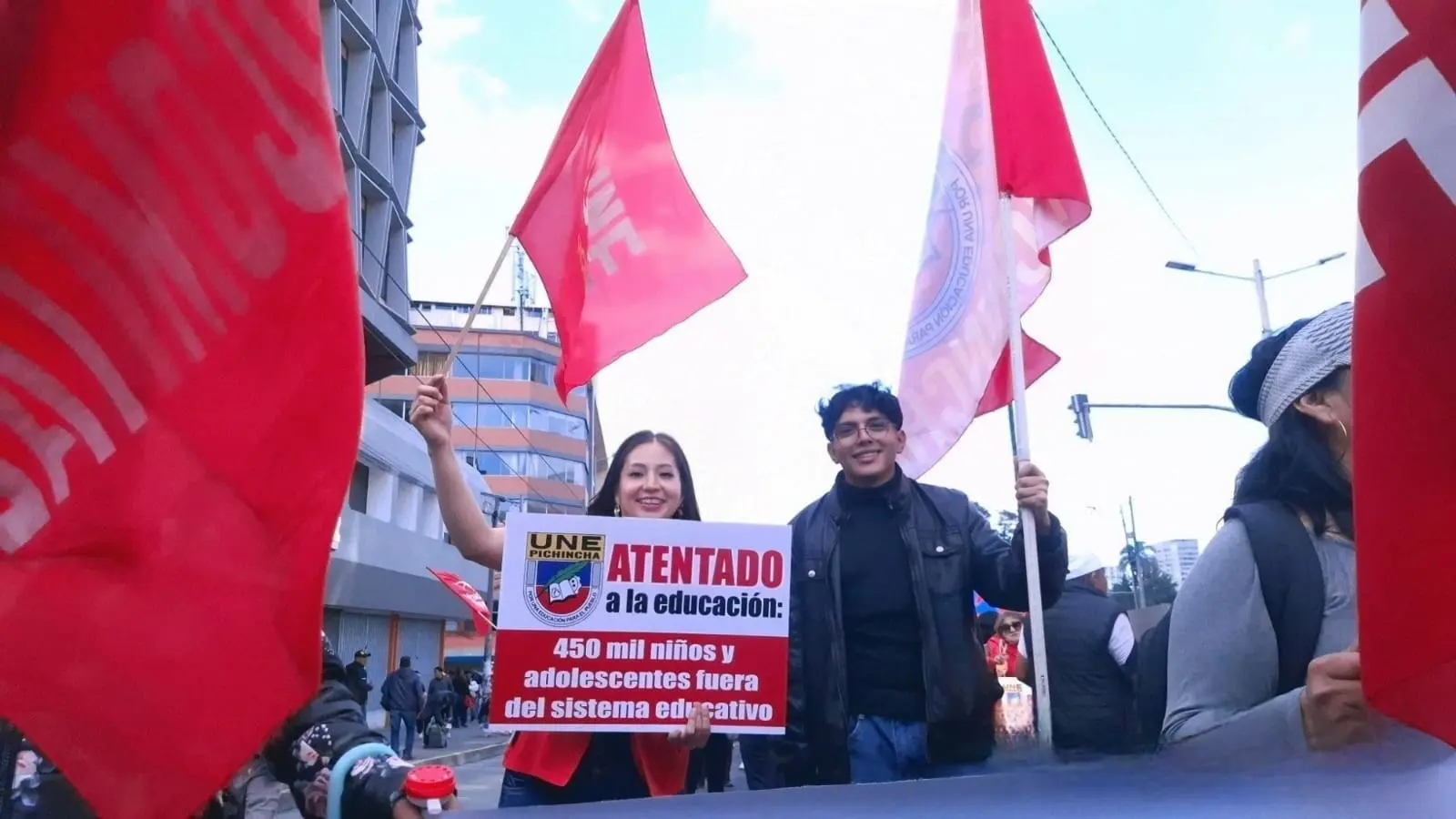 Magisterio joven movilizado — FLIM Pichincha exige derogatoria del Acuerdo MinEdec